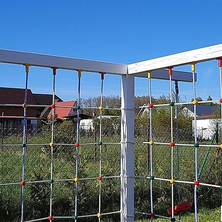Osada Szwedzka Domek Plus Rusinowo  Eksteriør bilde